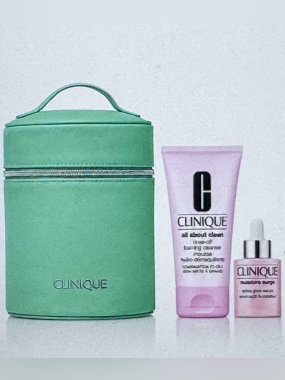 Clinique Mint Green Travel Case with Rinse off & Moisture Surge